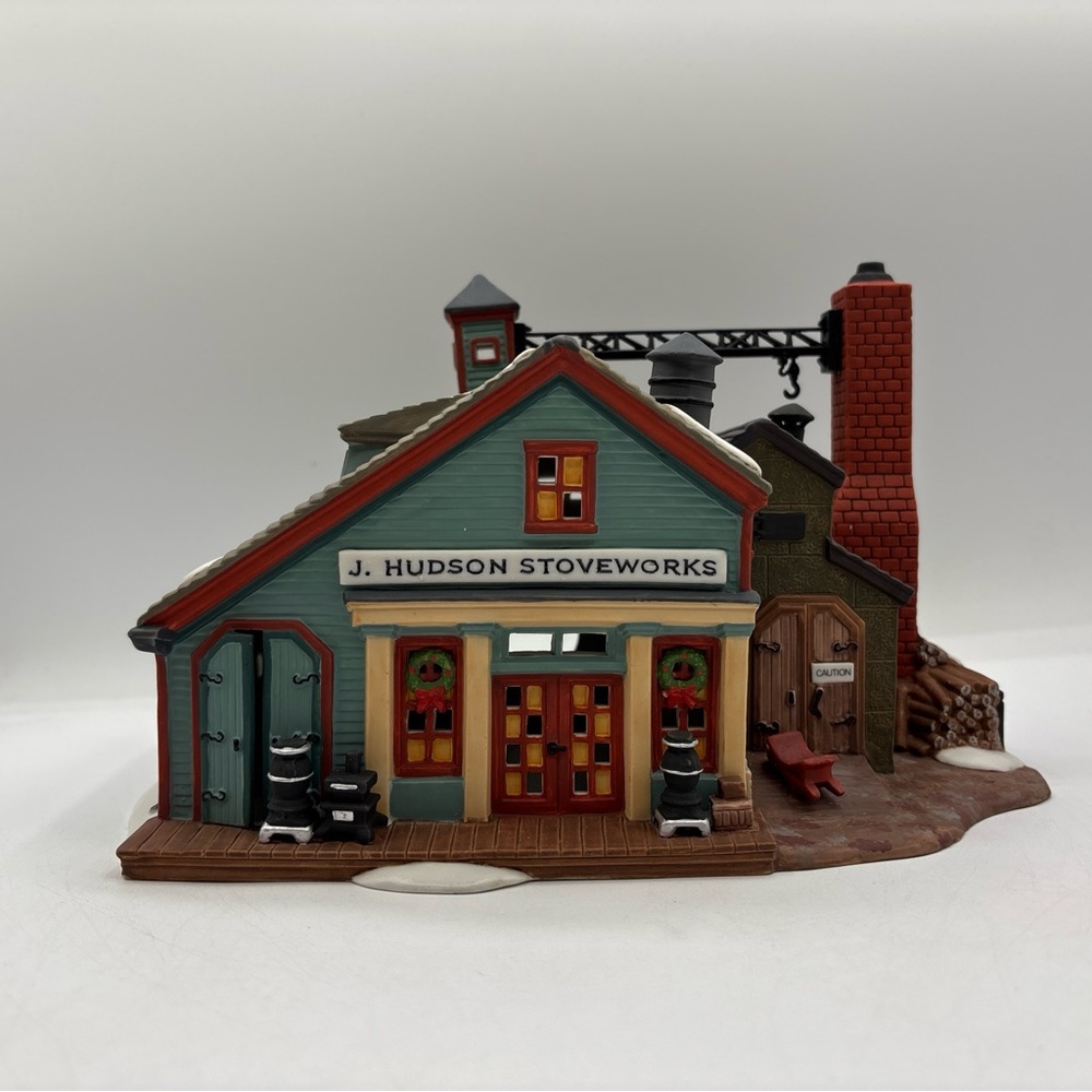 Department 56 1996 Vintage HVC New England Village J Hudson Stoveworks 56574 EUC